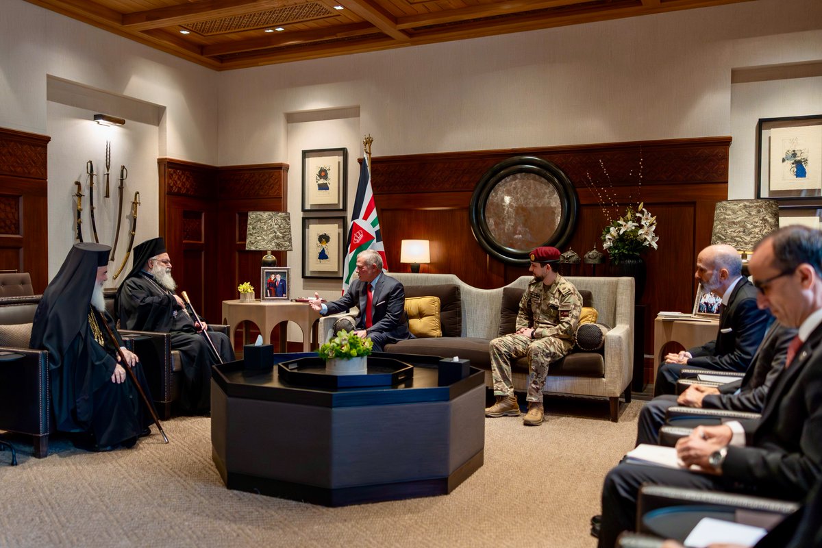 Madar Al-Saa Images 0.8030832462349324