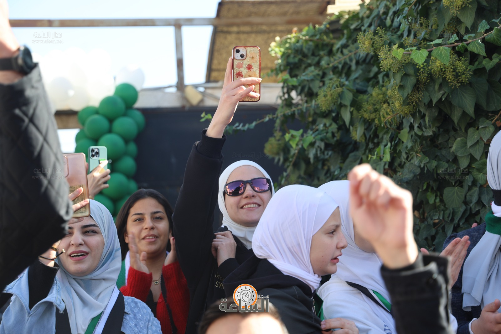 Madar Al-Saa Images 0.03107910068796138