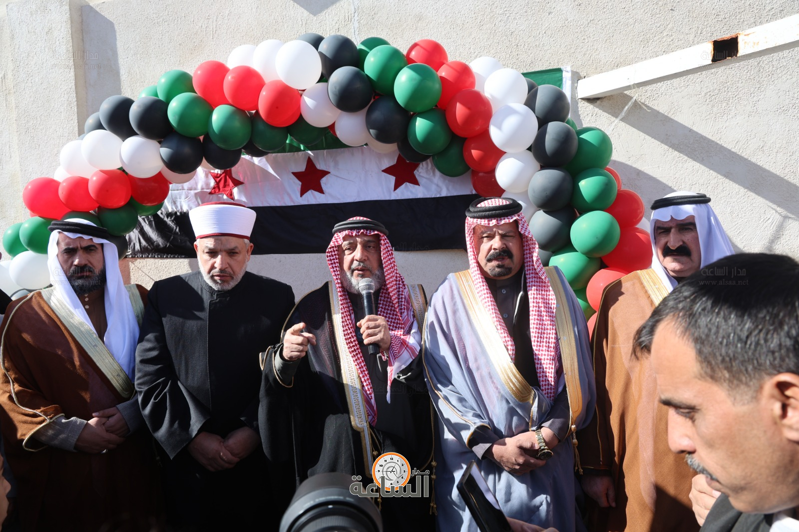 Madar Al-Saa Images 0.8237451234290623