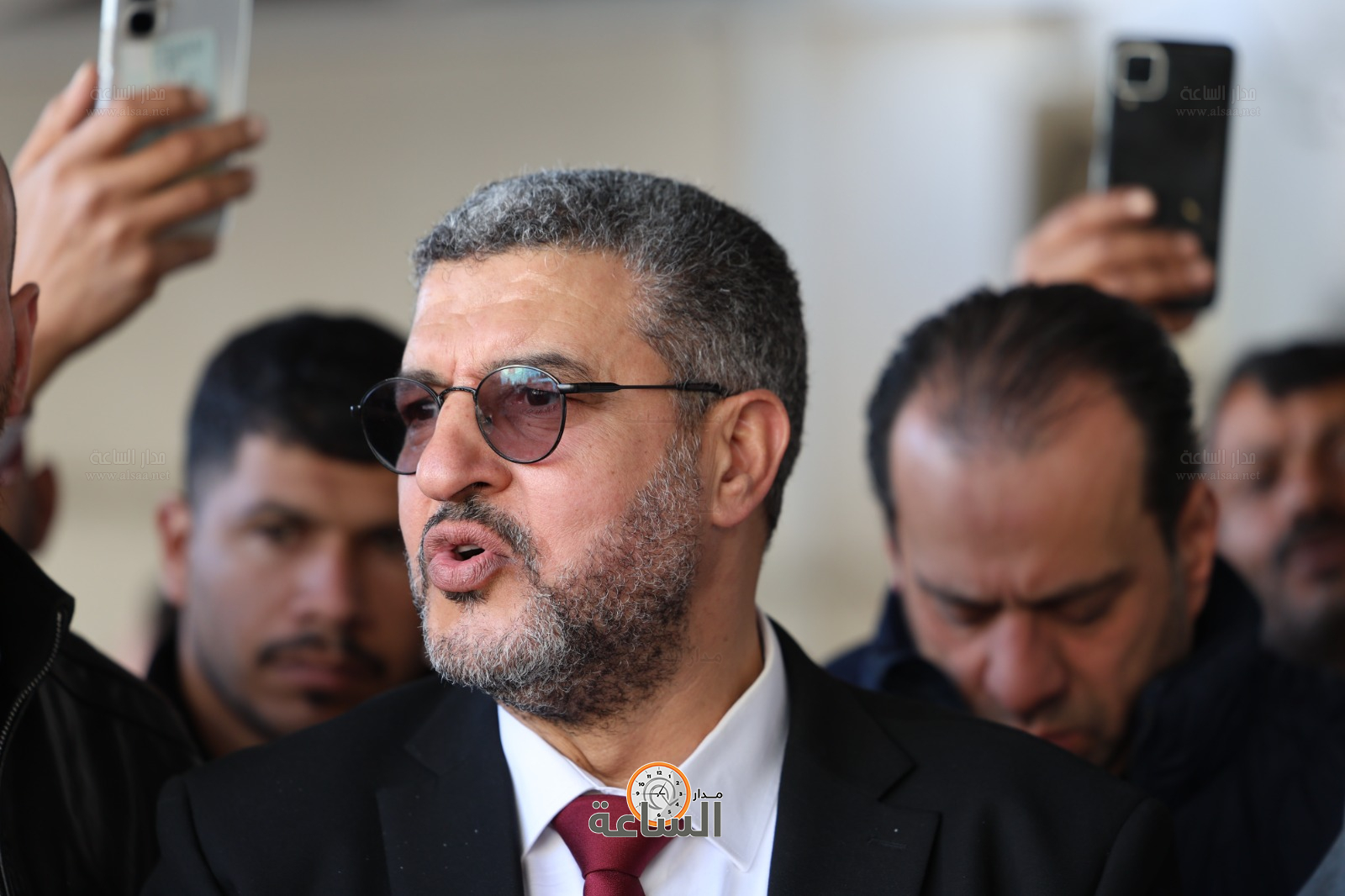 Madar Al-Saa Images 0.39124471003646044