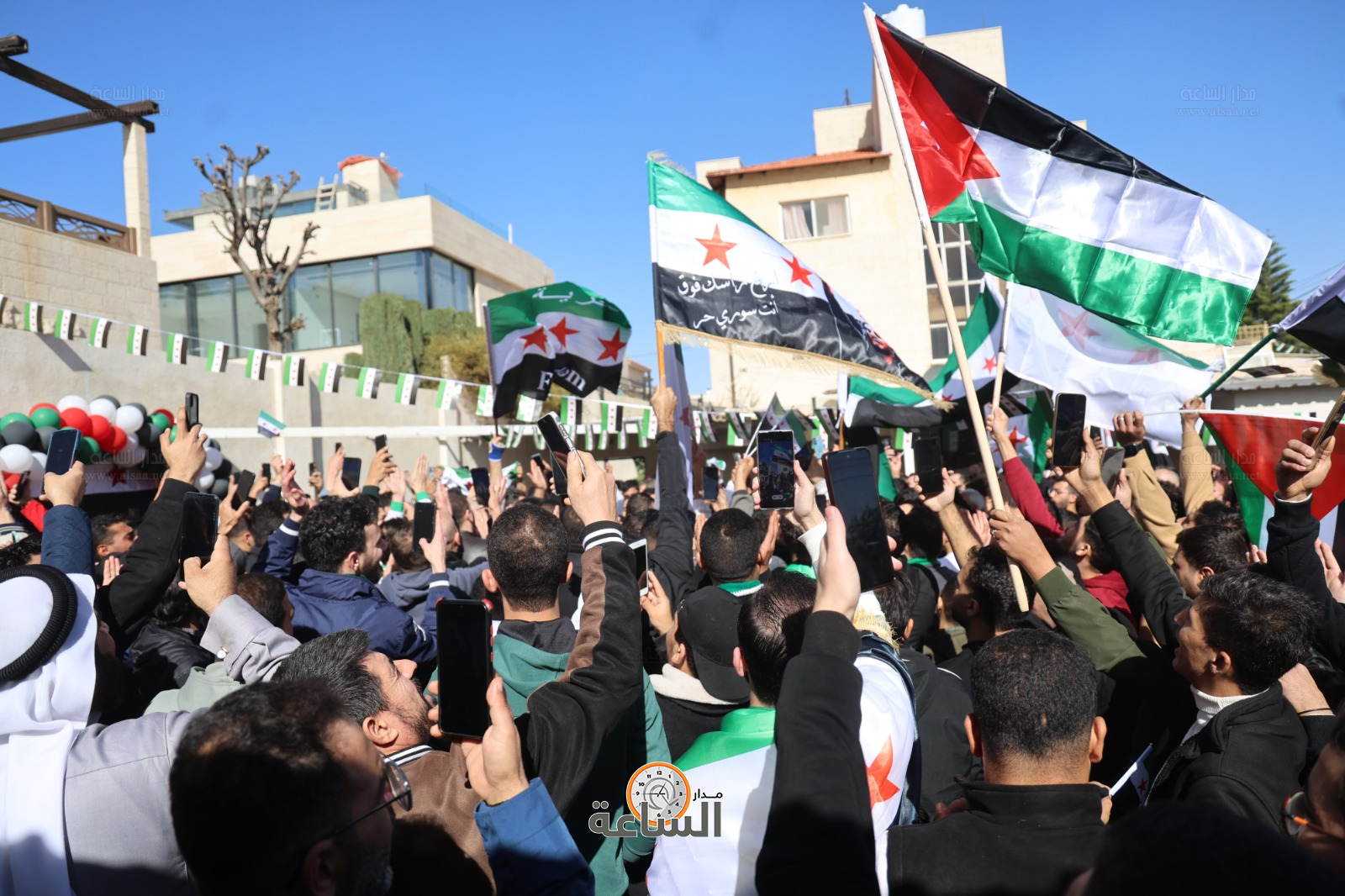 Madar Al-Saa Images 0.4384508205762544