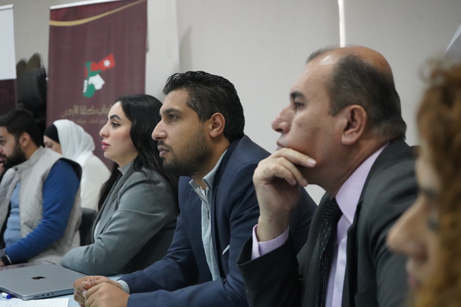 Madar Al-Saa Images 0.23257951855125603