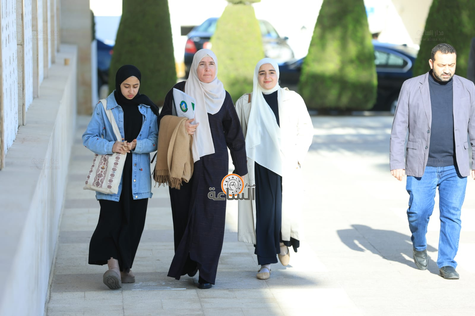 Madar Al-Saa Images 0.6971847905485713