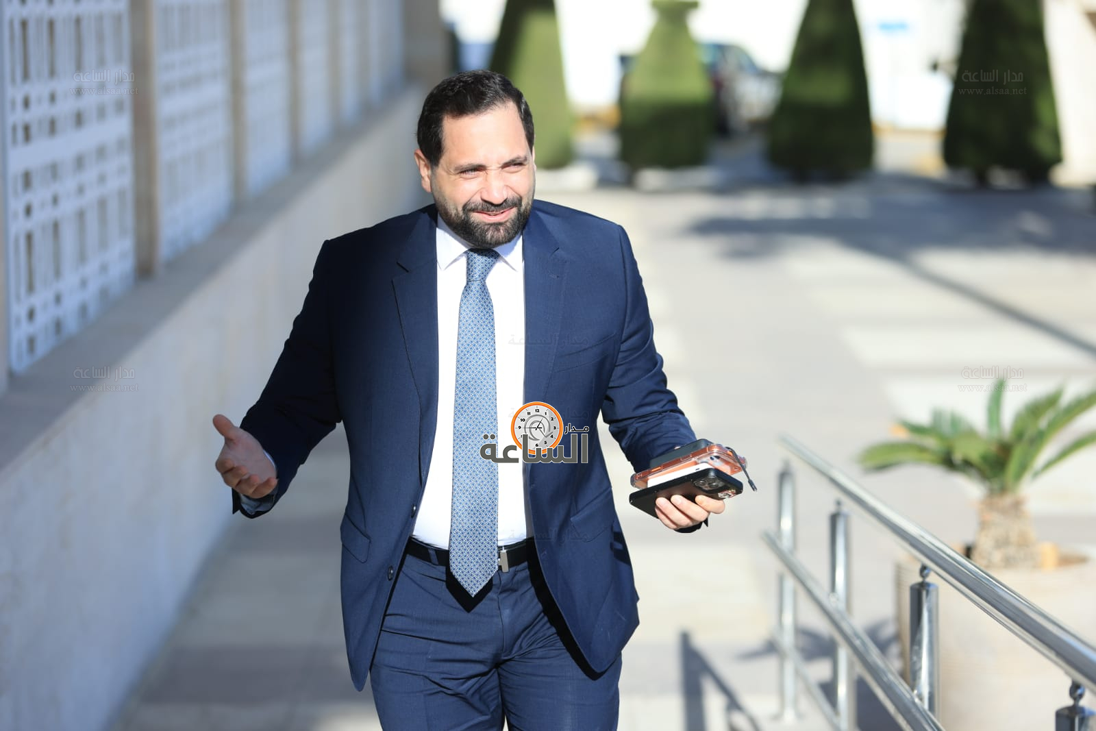 Madar Al-Saa Images 0.01082104076737922