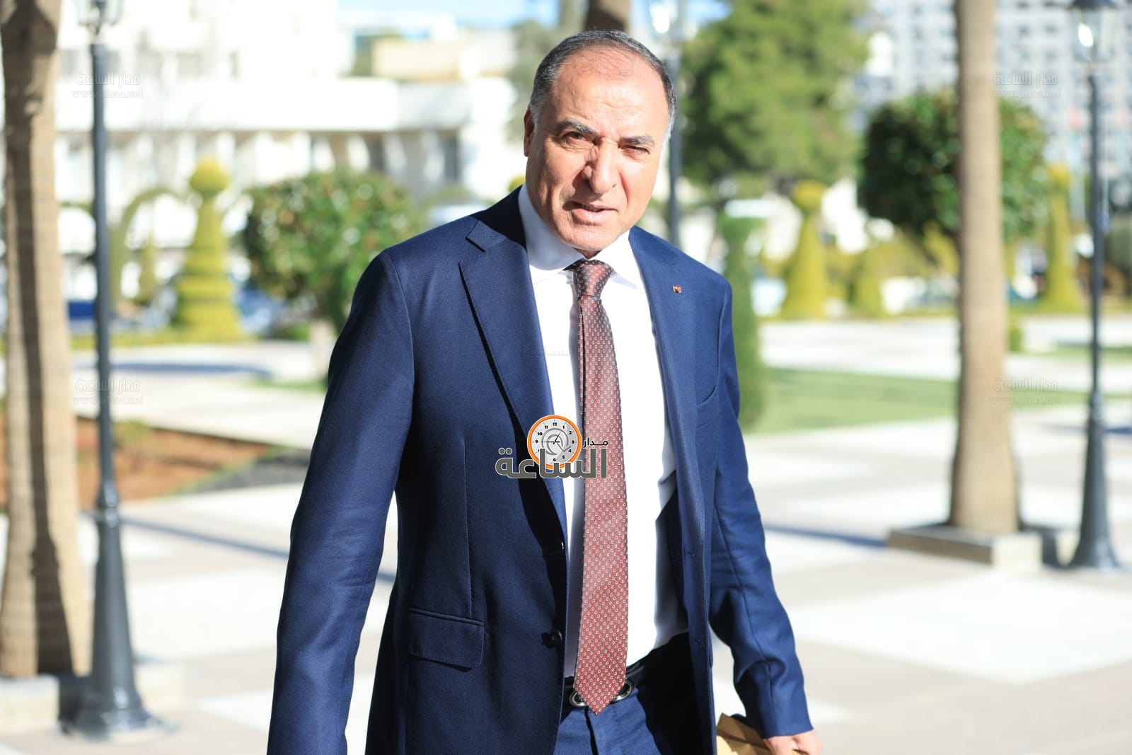 Madar Al-Saa Images 0.9829390489324453