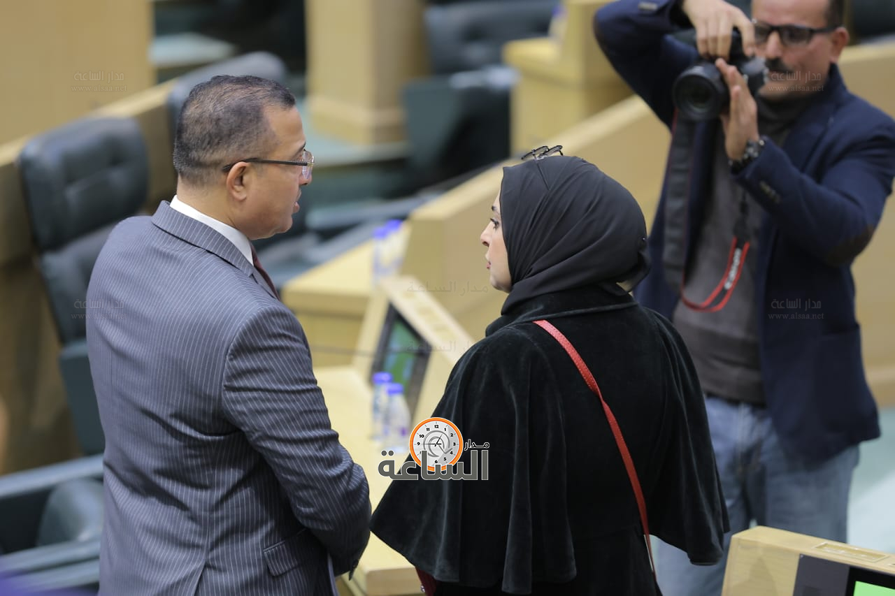 Madar Al-Saa Images 0.47723844019436257