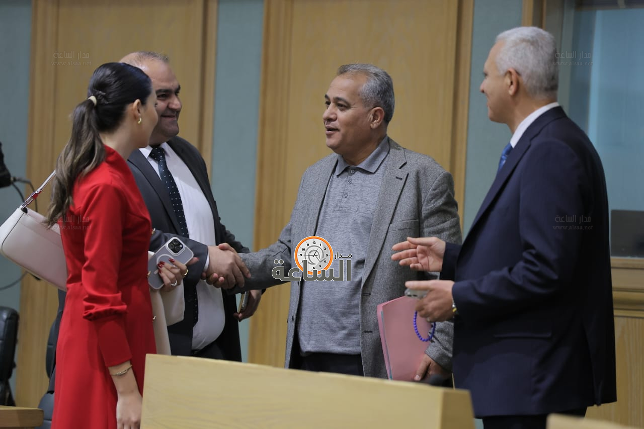 Madar Al-Saa Images 0.7239289715113402