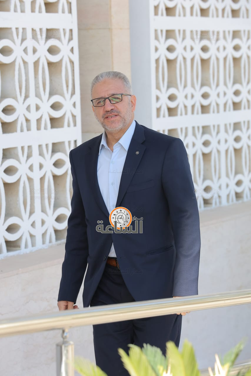 Madar Al-Saa Images 0.37906373365622903