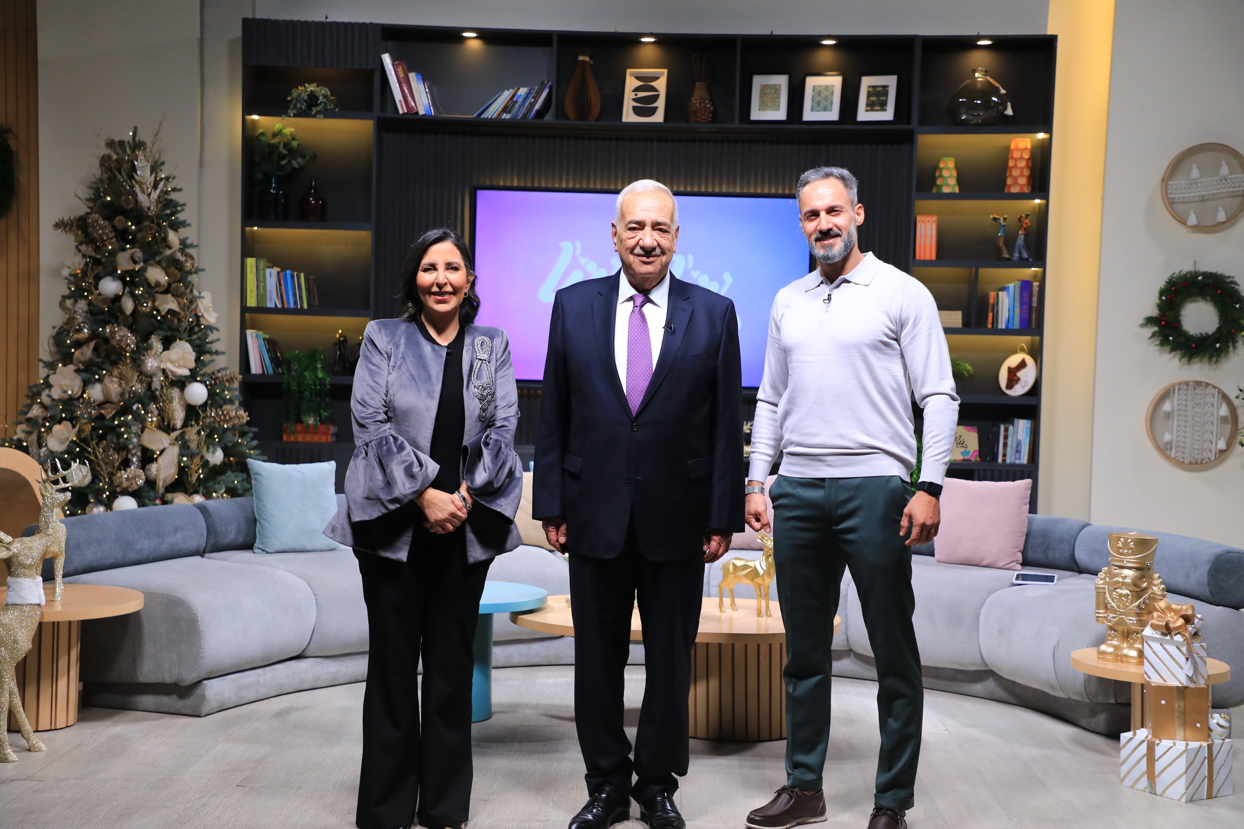 Madar Al-Saa Images 0.9159044630923643