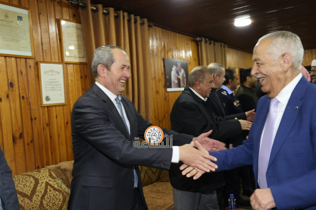 Madar Al-Saa Images 0.3625729265737113