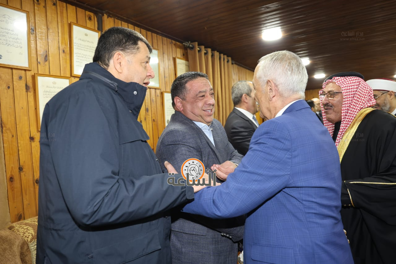 Madar Al-Saa Images 0.07822370583935179