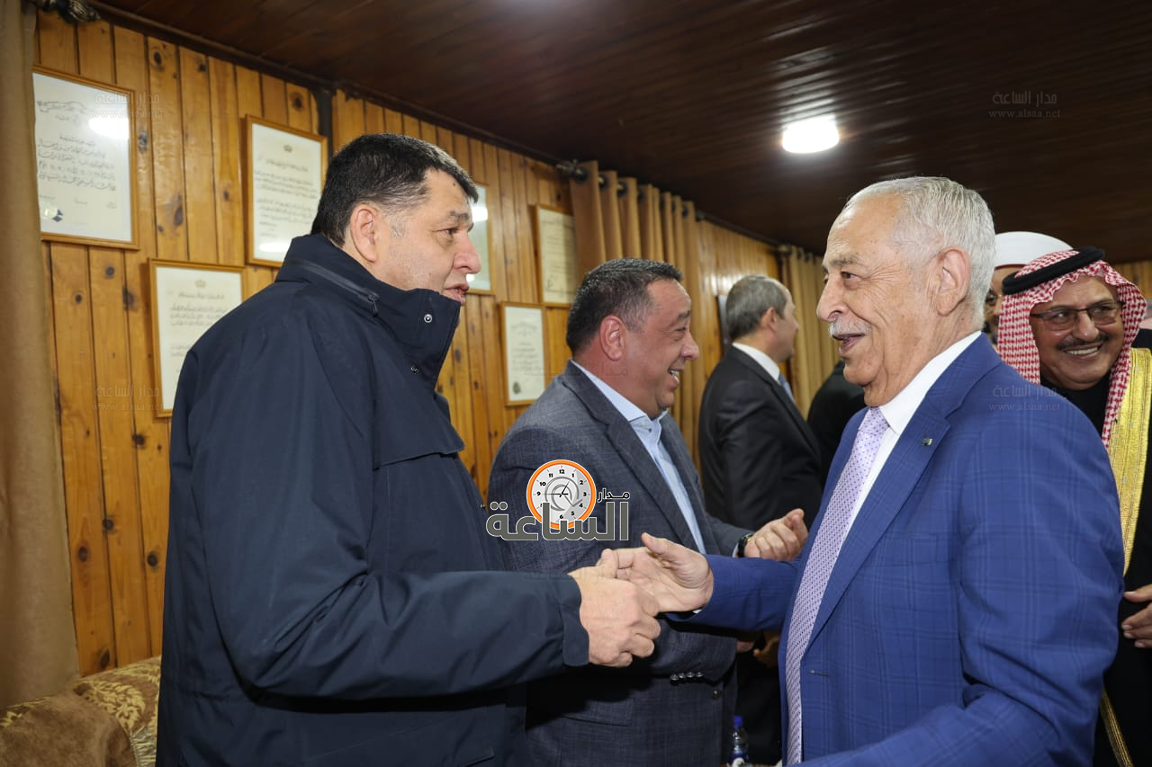 Madar Al-Saa Images 0.8203262725083433