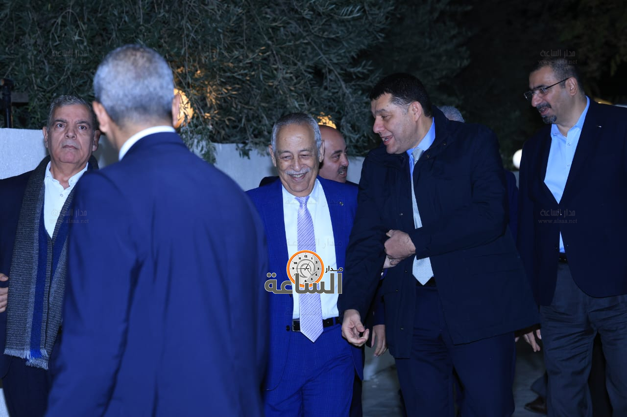 Madar Al-Saa Images 0.538187556203937