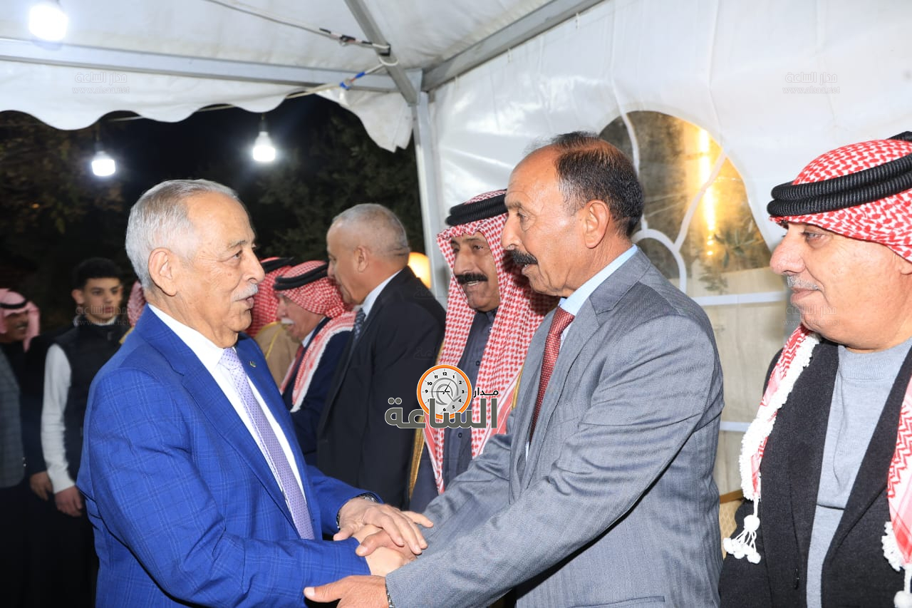 Madar Al-Saa Images 0.6952279299644505