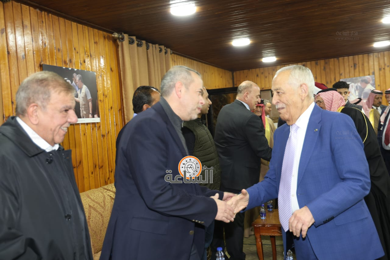 Madar Al-Saa Images 0.844215520279381