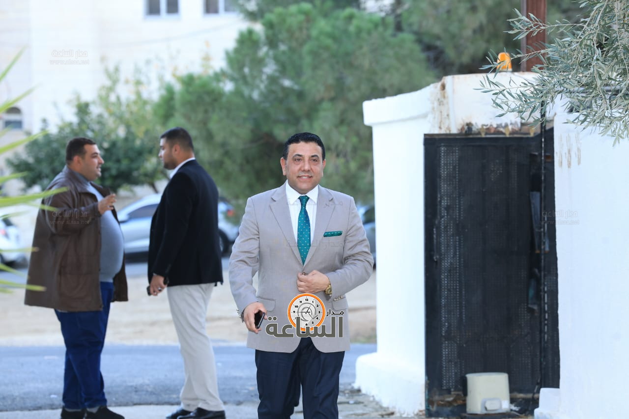 Madar Al-Saa Images 0.8995703138681761