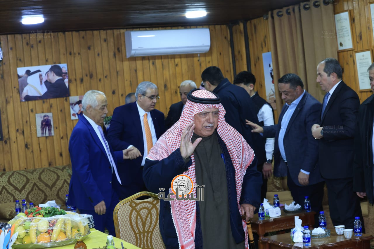 Madar Al-Saa Images 0.7144362738834488