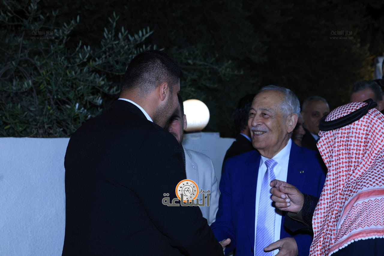 Madar Al-Saa Images 0.10725583056151133