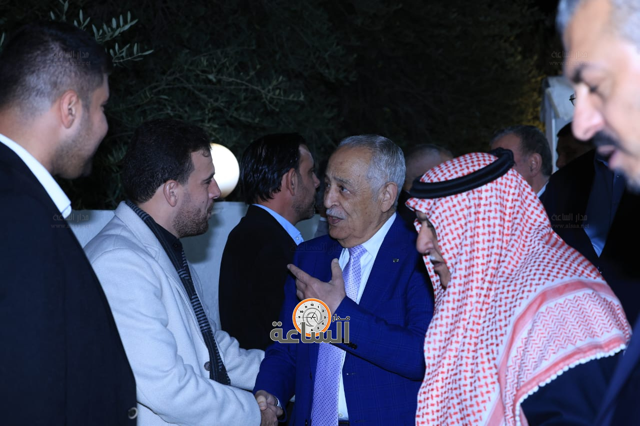 Madar Al-Saa Images 0.25599879832322625