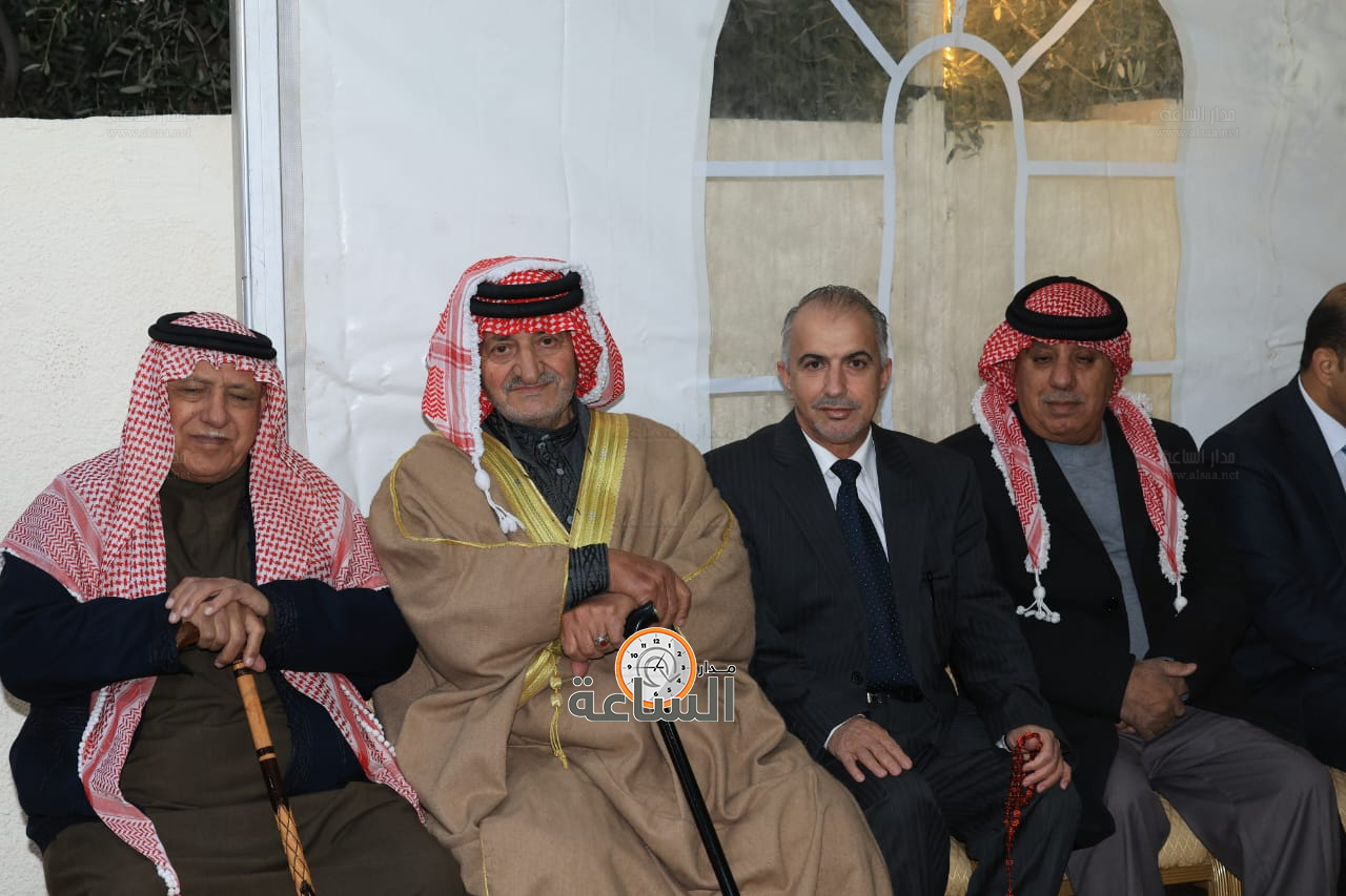 Madar Al-Saa Images 0.07168352389718058