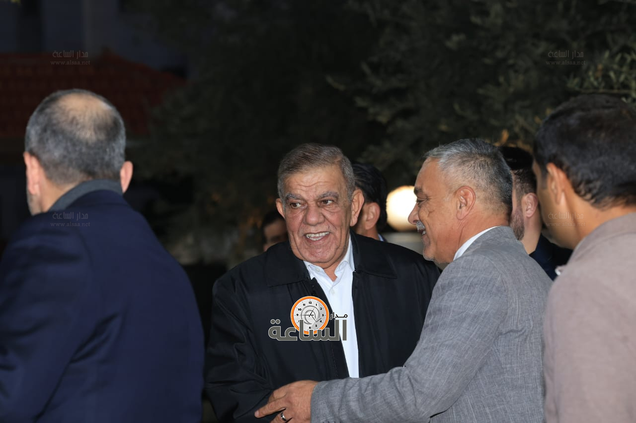 Madar Al-Saa Images 0.9804368621056125