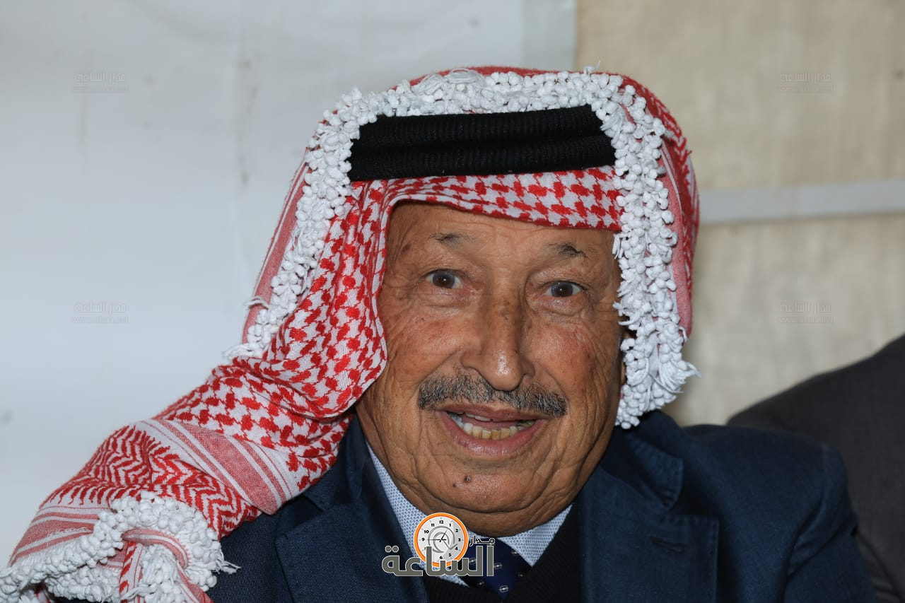 Madar Al-Saa Images 0.9305903363377989