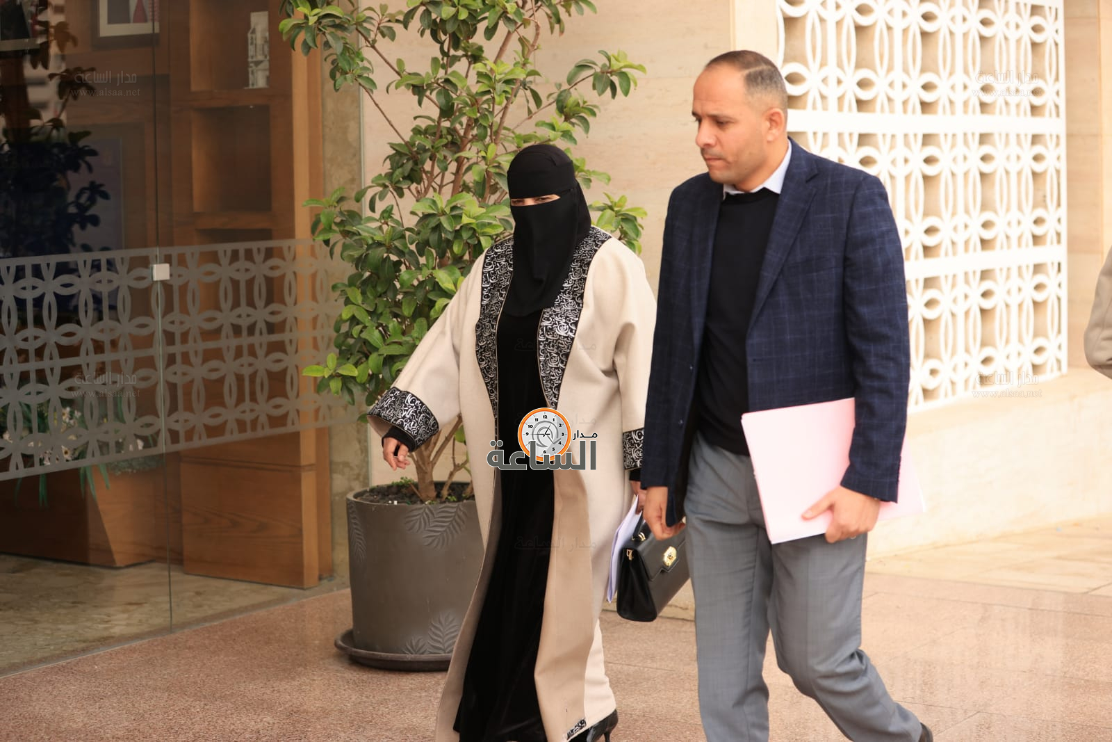 Madar Al-Saa Images 0.7388109687843717