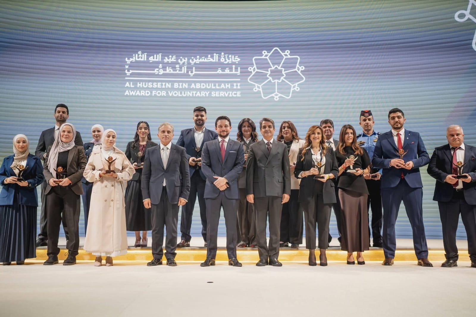 Madar Al-Saa Images 0.7247460294821083