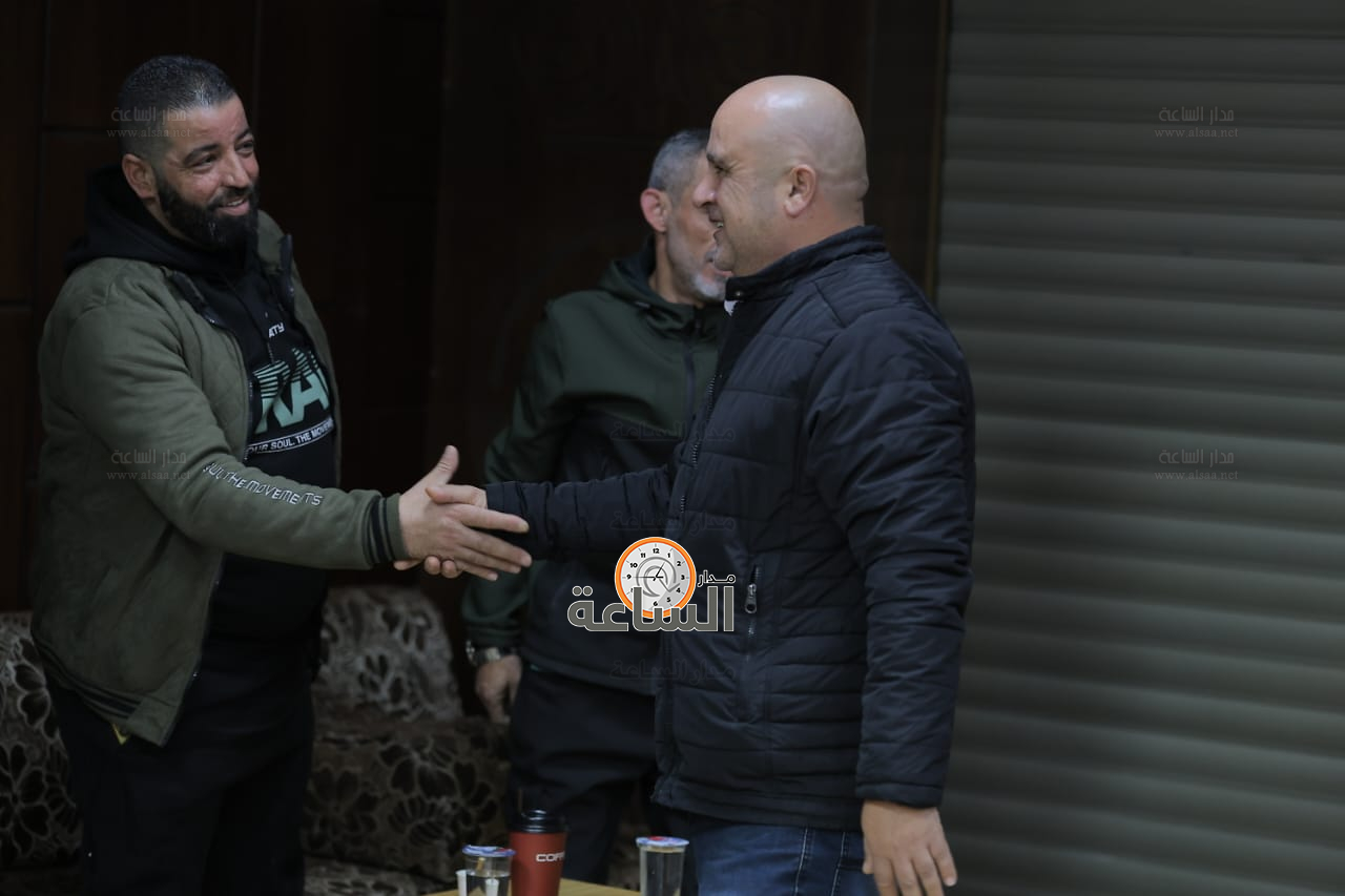 Madar Al-Saa Images 0.2987808407044428