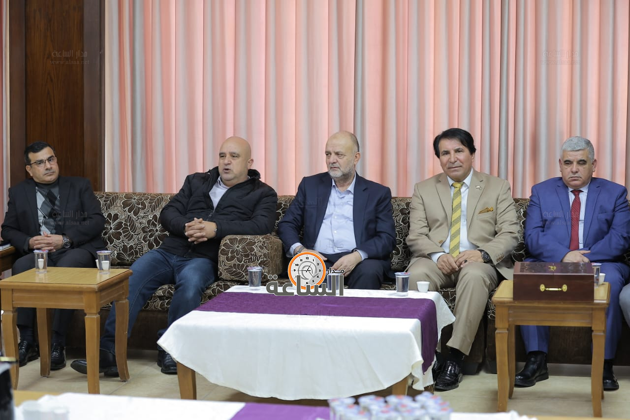 Madar Al-Saa Images 0.36115145660518944