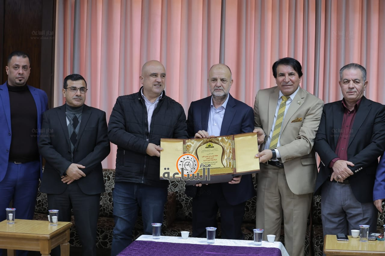 Madar Al-Saa Images 0.9767465213775787