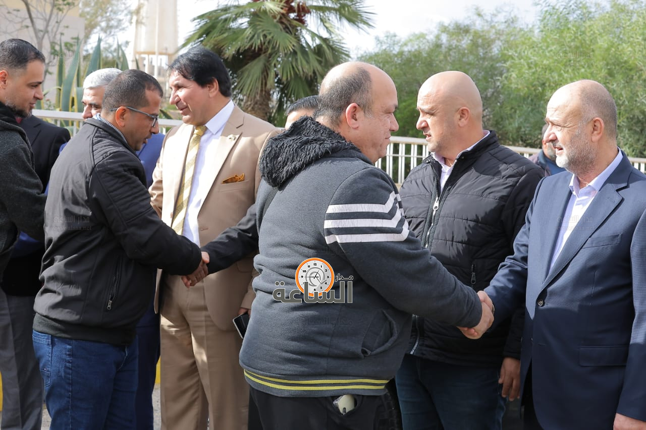 Madar Al-Saa Images 0.11787868007759328