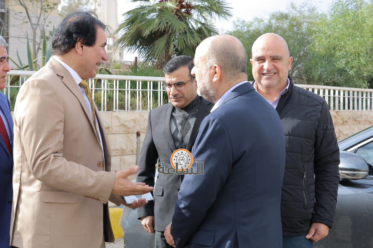 Madar Al-Saa Images 0.1892774296615337