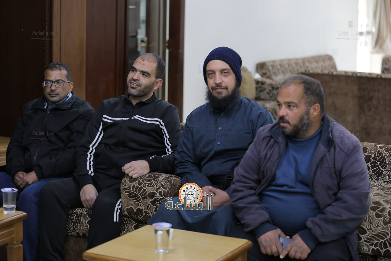 Madar Al-Saa Images 0.07286503808023681