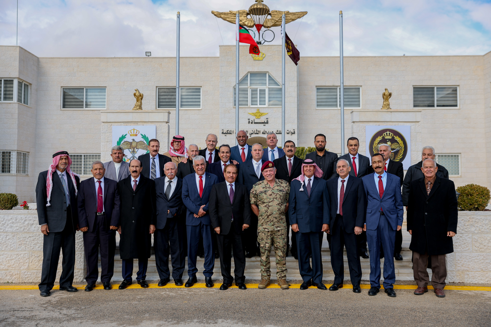 Madar Al-Saa Images 0.15654666920182803