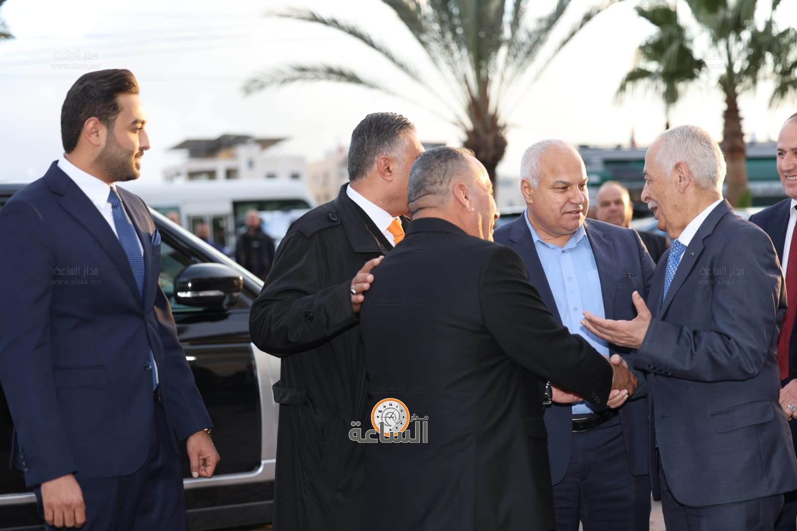 Madar Al-Saa Images 0.8382747827221777