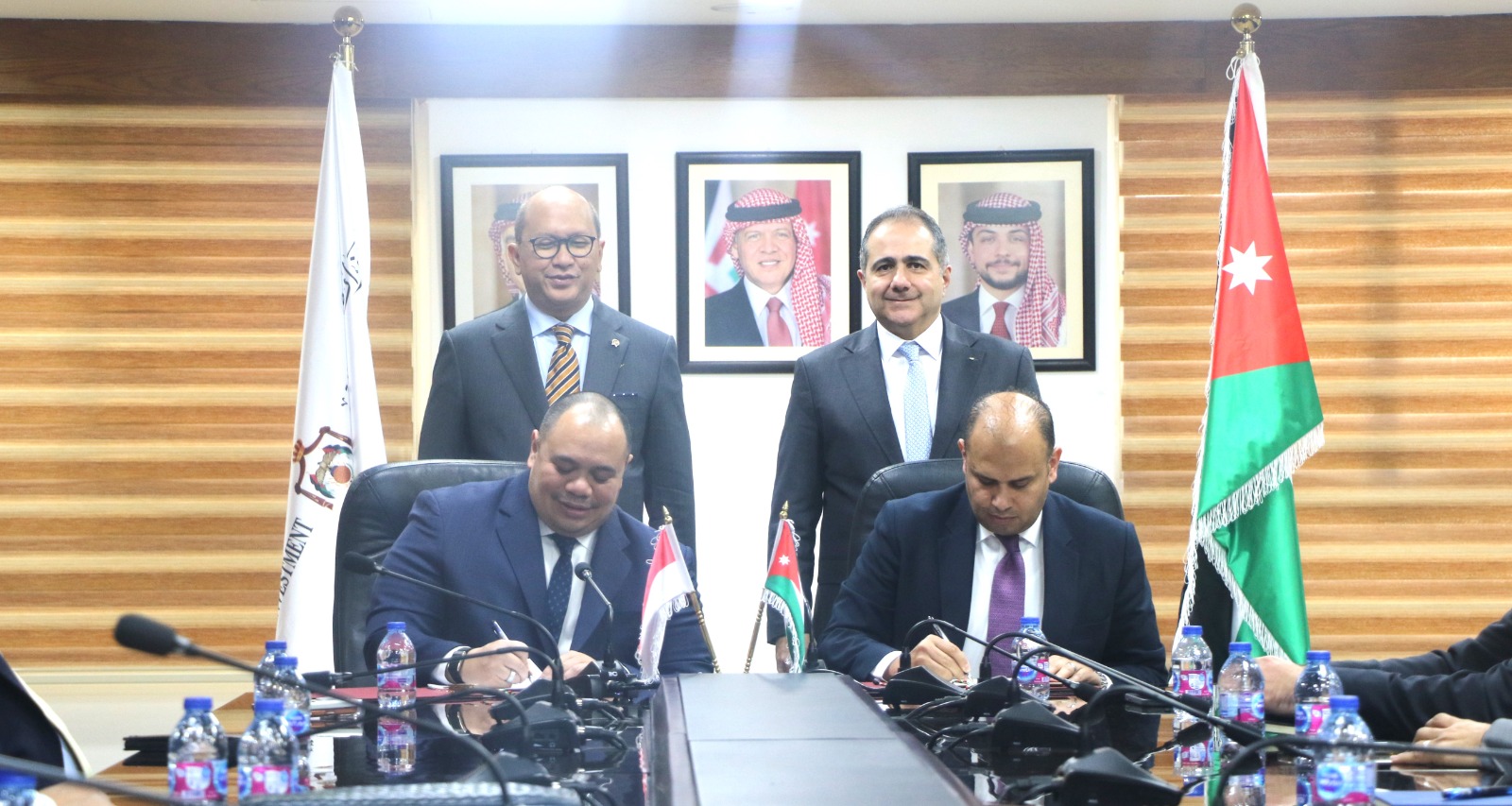 Madar Al-Saa Images 0.8078160080942207