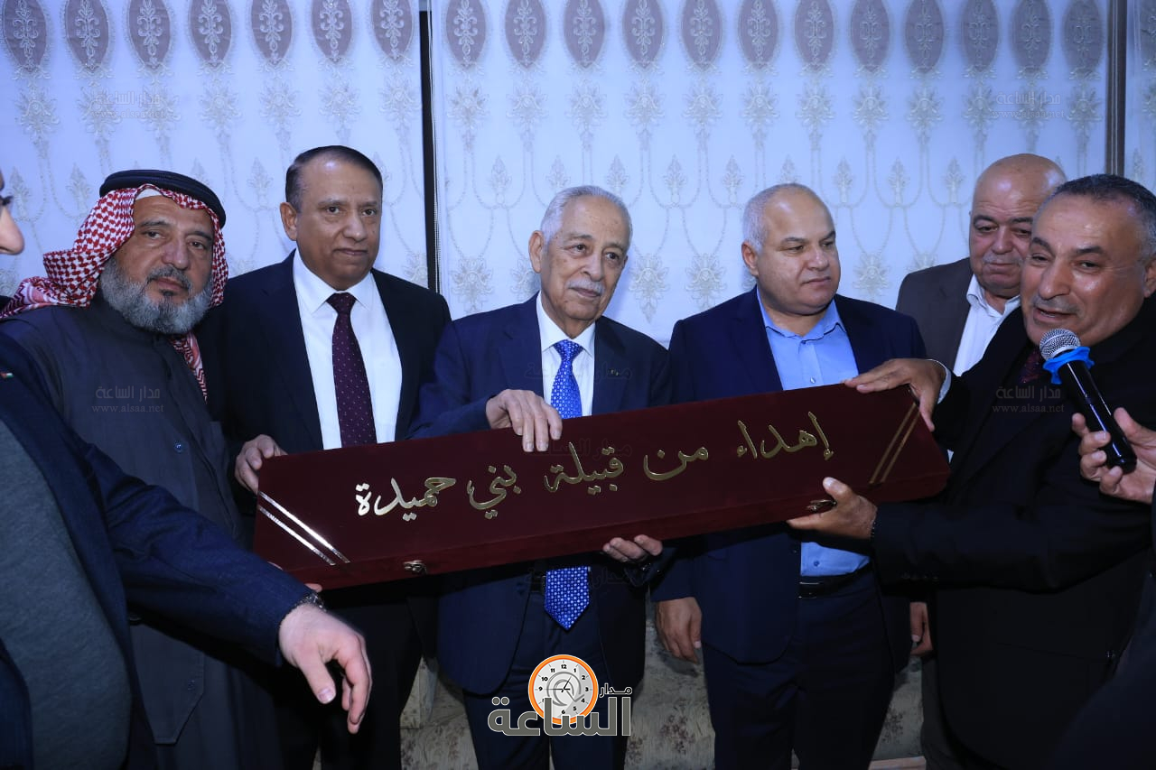 Madar Al-Saa Images 0.9113702548780745