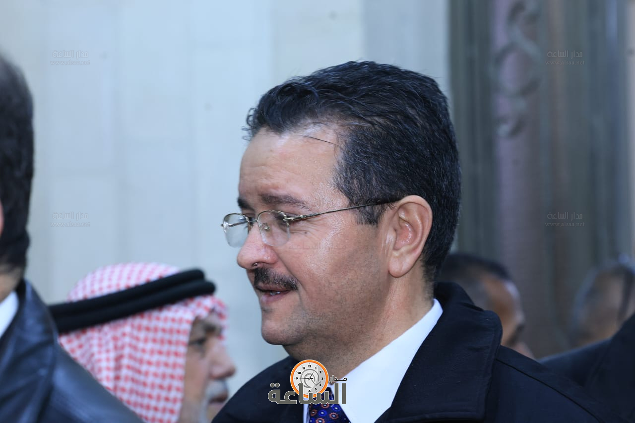 Madar Al-Saa Images 0.11254146644304297