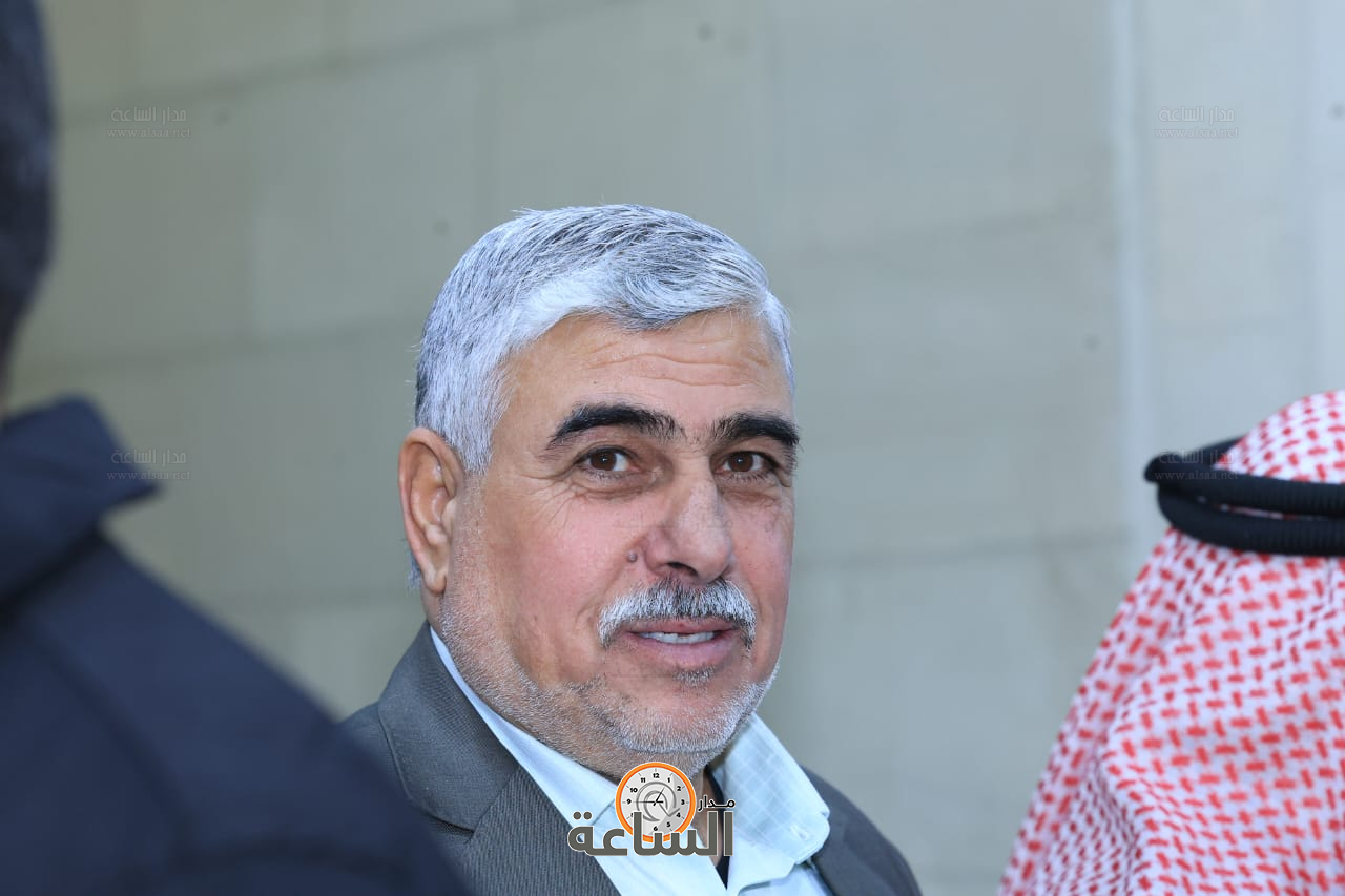 Madar Al-Saa Images 0.2017000372316481