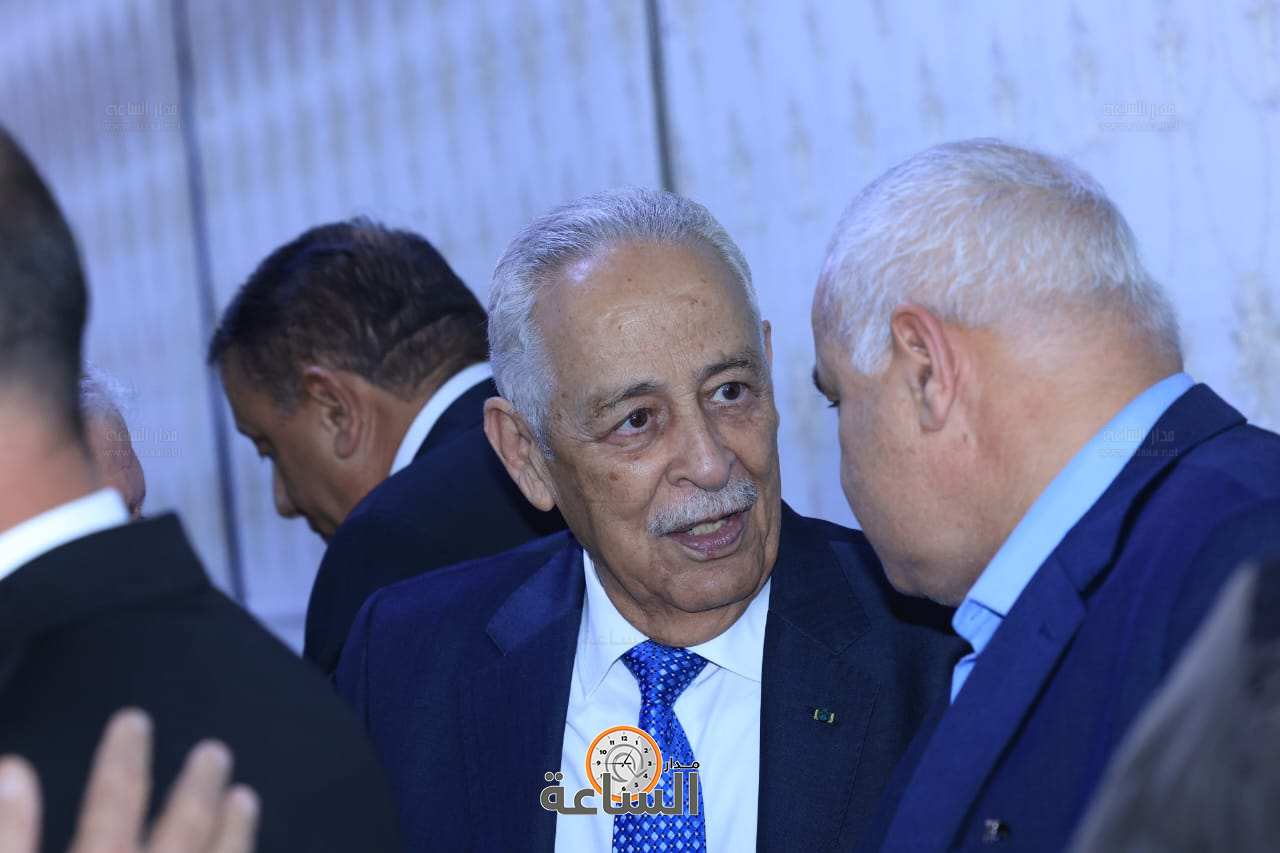 Madar Al-Saa Images 0.018685232106797844