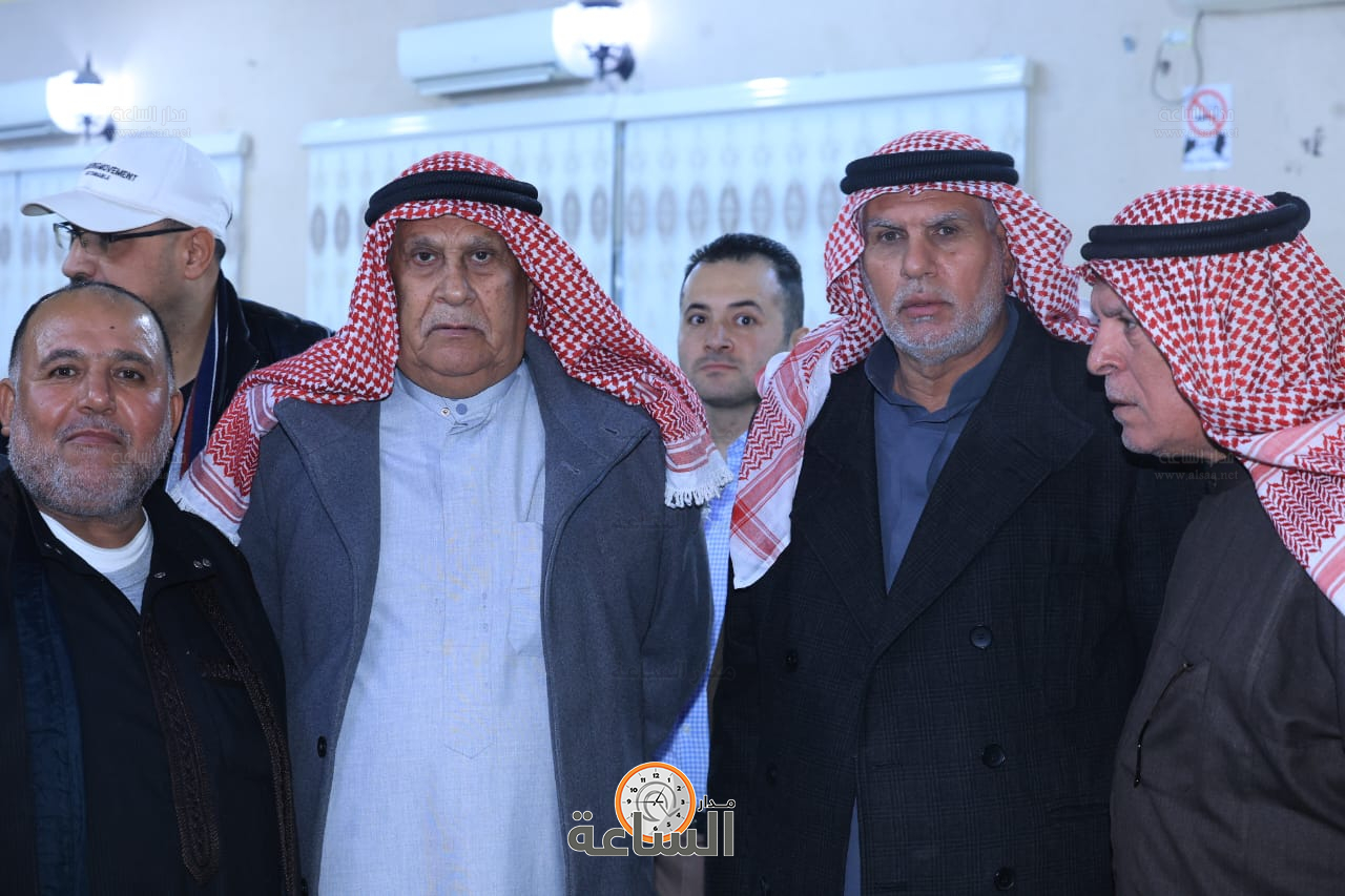 Madar Al-Saa Images 0.11823424299292595