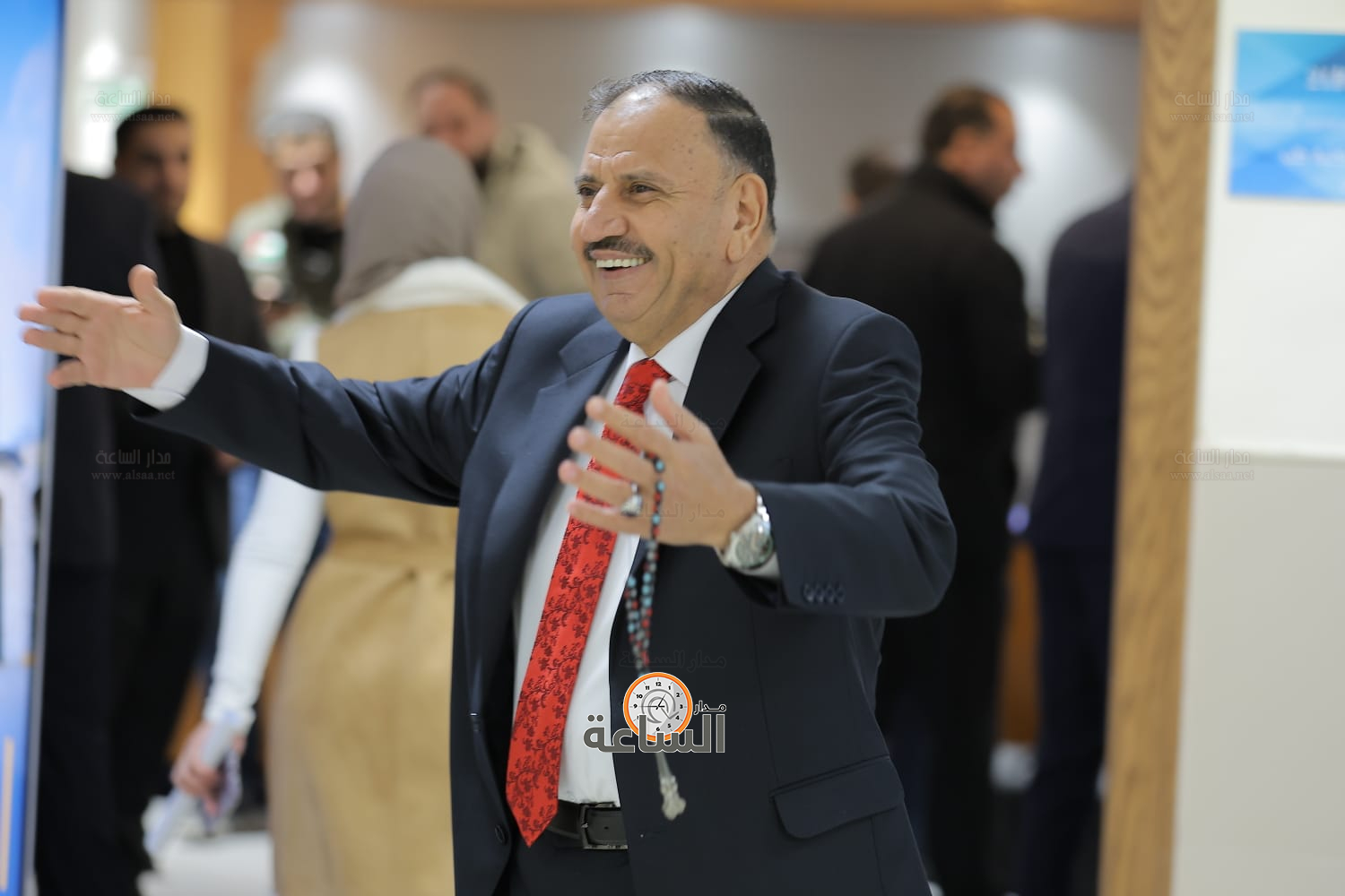 Madar Al-Saa Images 0.211431291206156