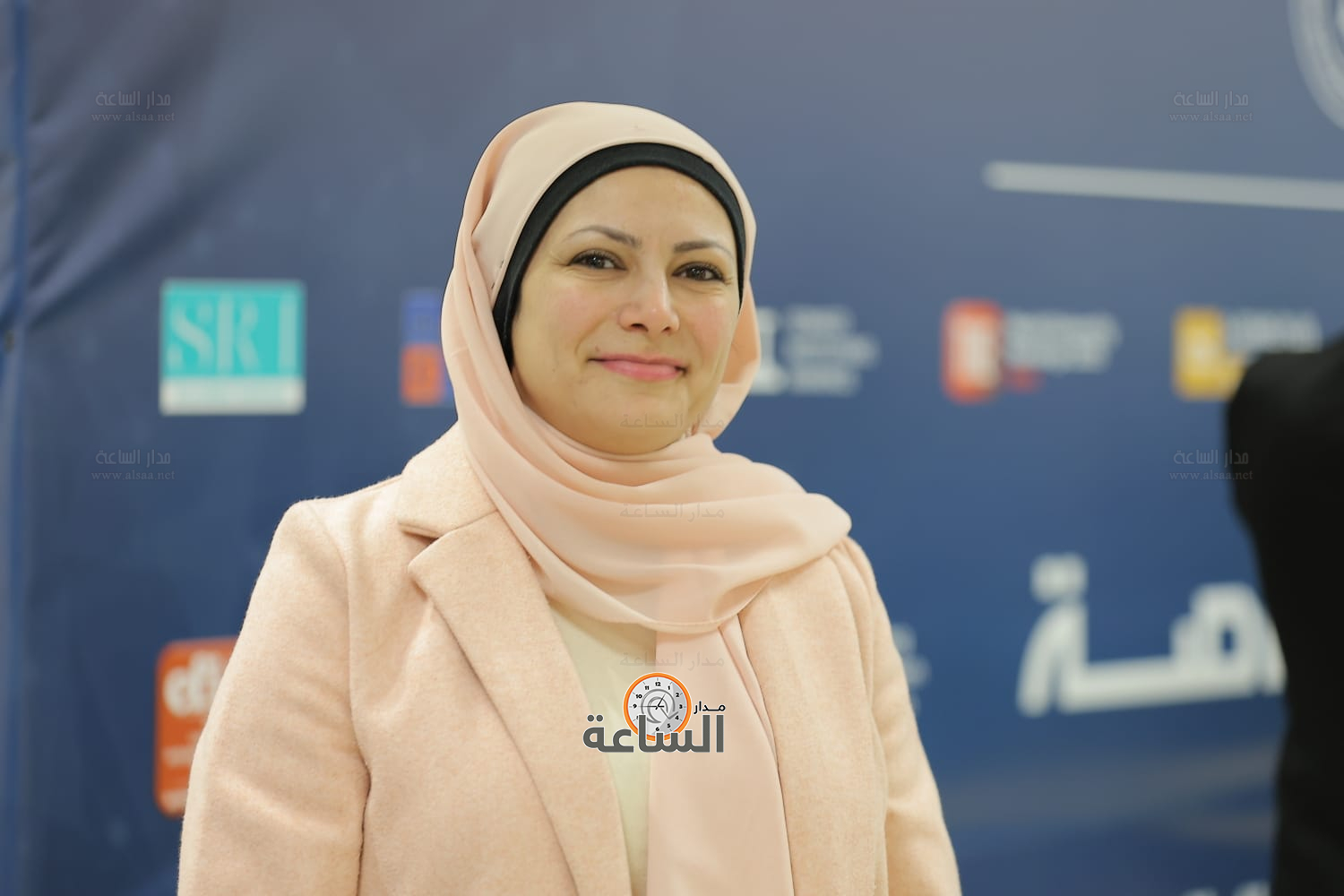 Madar Al-Saa Images 0.5605994578912408