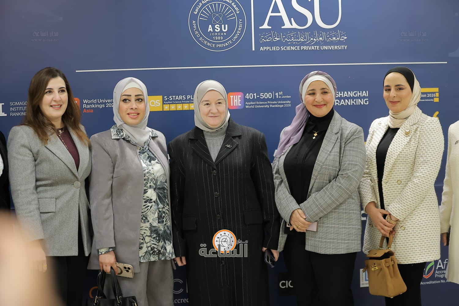 Madar Al-Saa Images 0.42796732684635663