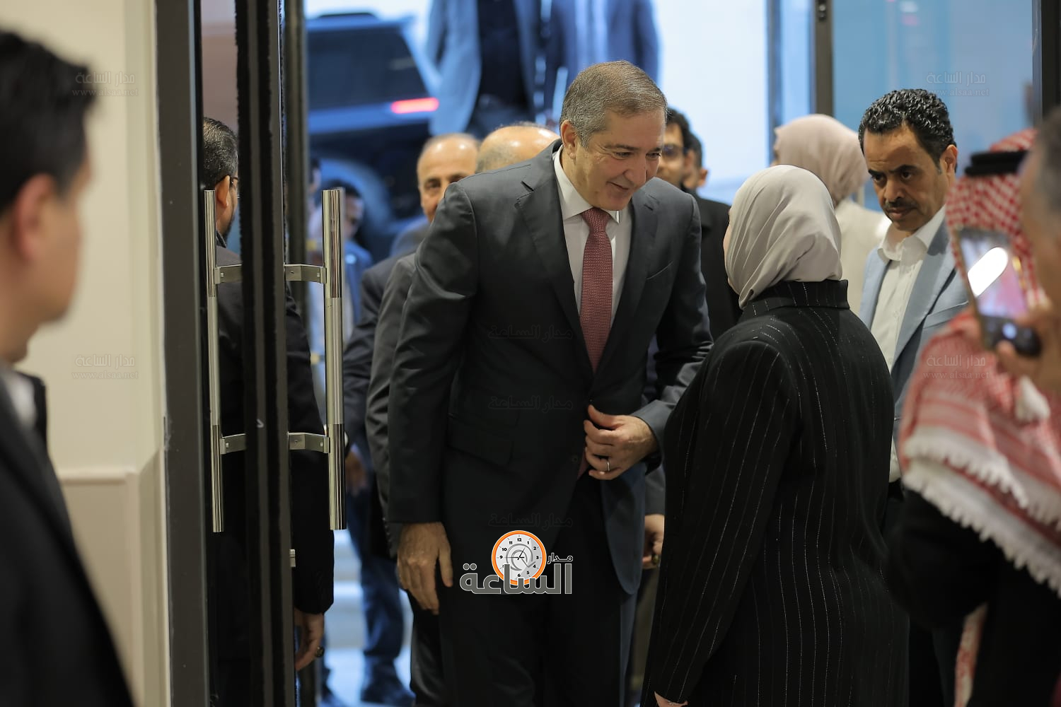 Madar Al-Saa Images 0.7714774368175736