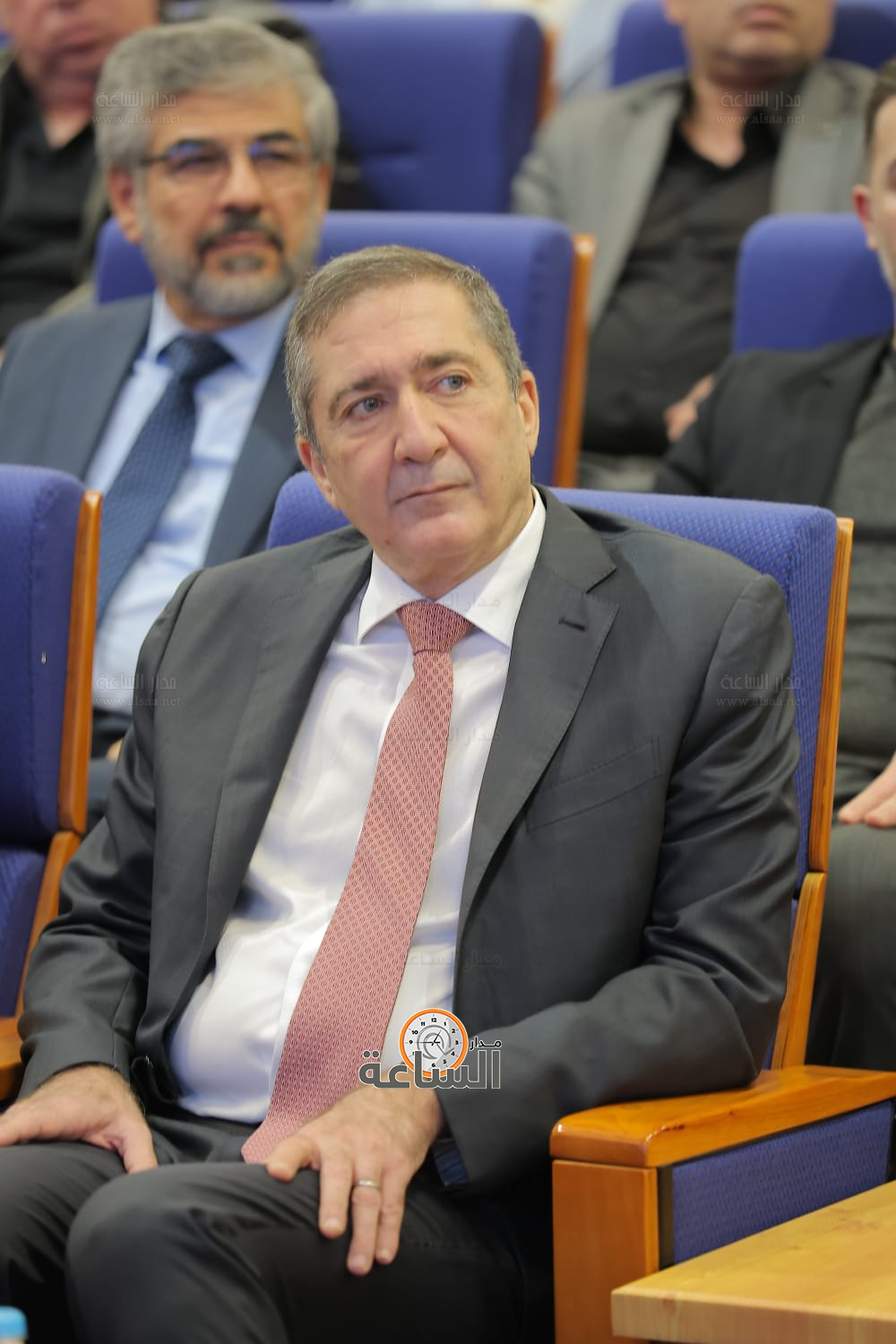 Madar Al-Saa Images 0.6240837217645289