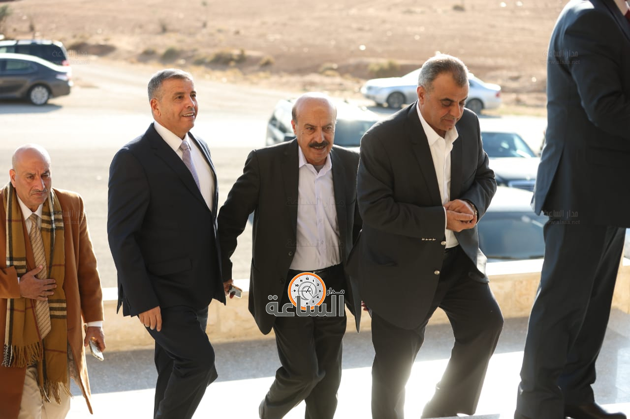 Madar Al-Saa Images 0.47483074653206303