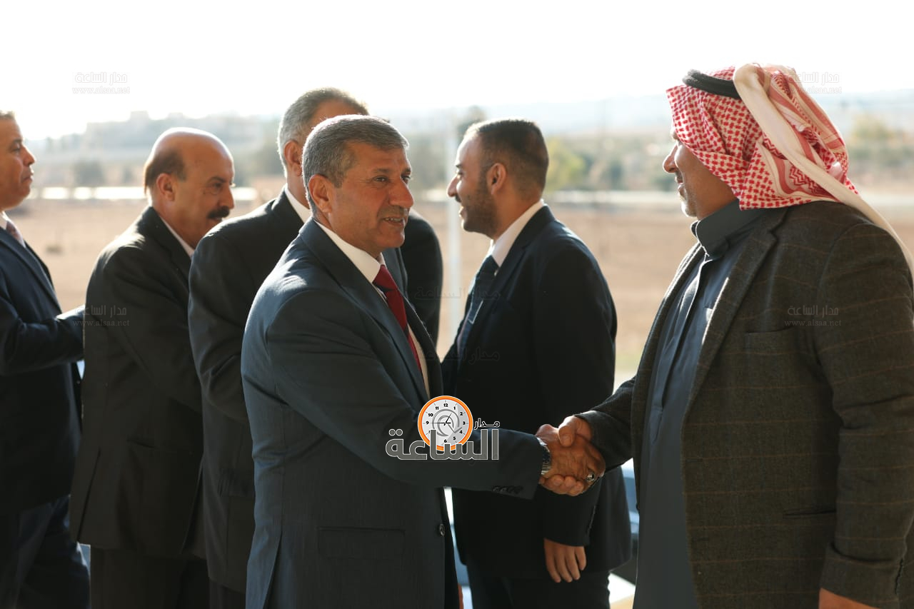 Madar Al-Saa Images 0.9406782510553189