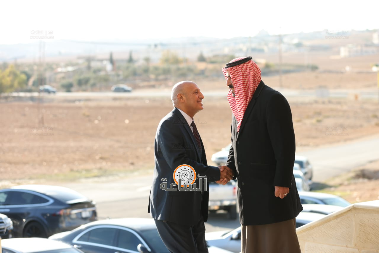 Madar Al-Saa Images 0.03966868592295891